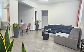 Acvi Lux - City Center By Seafront Area